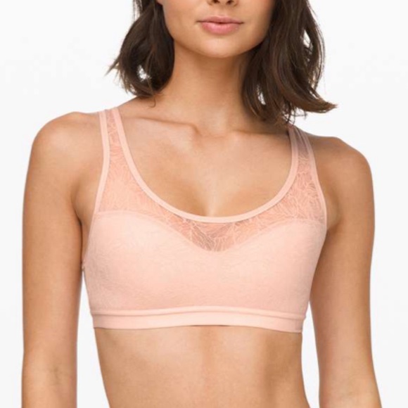 lululemon athletica Other - NWT Lululemon Shadow Mesh Bra *Leaf